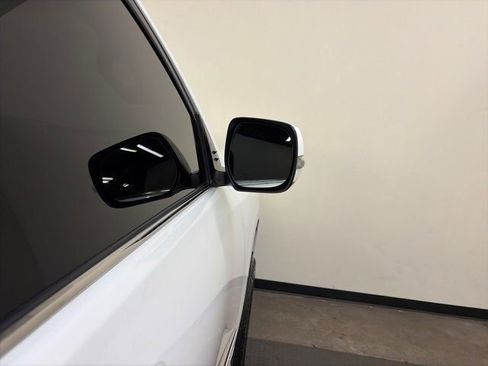 Used 2015 Lexus GX 460 Luxury w/ Preferred Accessory Package image 11