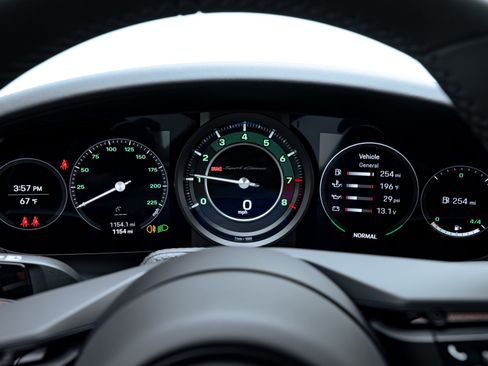 Used 2023 Porsche 911 Sport Classic image 59