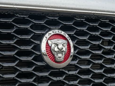 Used 2020 Jaguar E-PACE SE AWD/4WD image 5