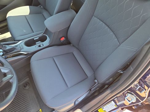 Certified 2025 Toyota Corolla LE w/ LE Premium Package FWD image 9