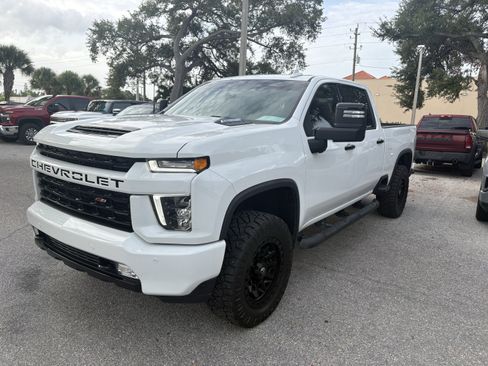 Used 2023 Chevrolet Silverado 2500 LTZ w/ LTZ Plus Package AWD/4WD image 3