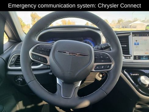 New 2026 Chrysler Pacifica Select image 19