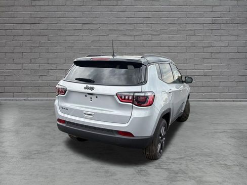 New 2026 Jeep Compass Limited AWD/4WD image 7