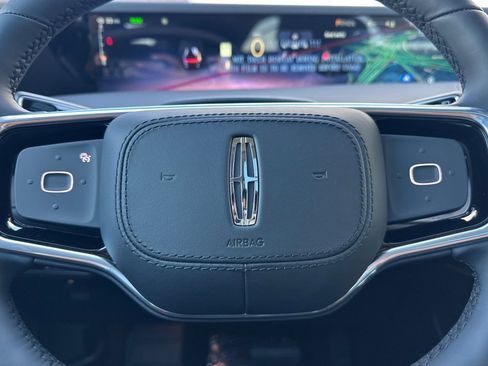 New 2026 Lincoln Nautilus Reserve w/ Jet Appearance Package image 23