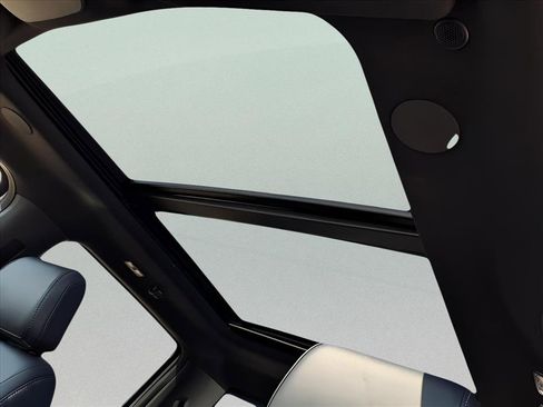 New 2025 Ford F150 Lariat w/ Equipment Group 502A High image 7