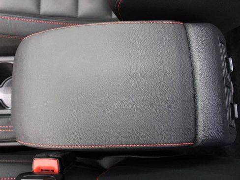 Used 2021 Volkswagen GTI SE FWD image 62