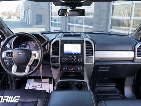 Used 2020 Ford F350 Lariat image 38