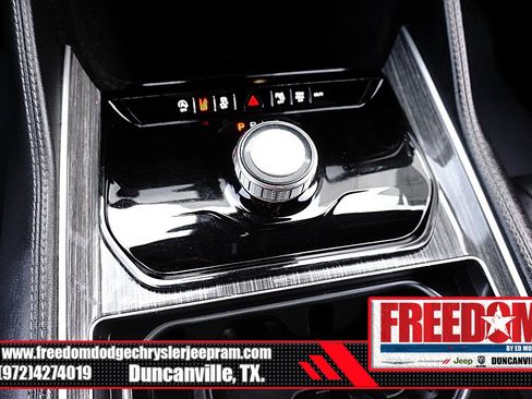 Used 2022 Jeep Wagoneer Series II RWD image 24