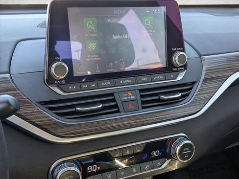 Used 2021 Nissan Altima 2.5 Platinum image 15