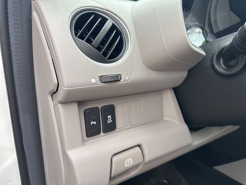 Used 2014 Honda Pilot Touring image 16