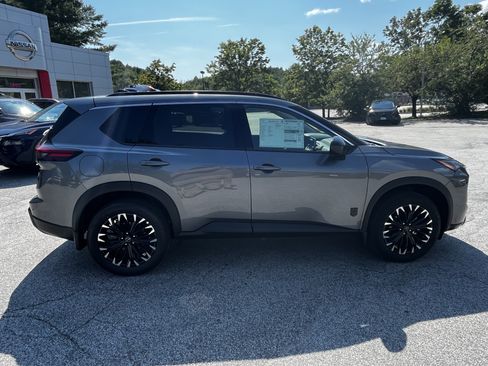 New 2026 Nissan Rogue Dark Armor AWD/4WD image 8