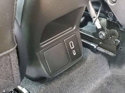 Used 2024 Buick Encore GX Preferred image 30