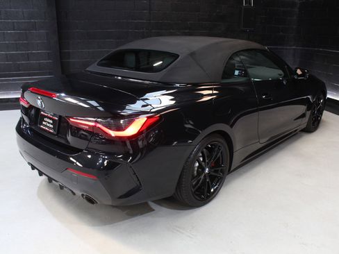 Used 2023 BMW 430i Convertible w/ M Sport Package image 17