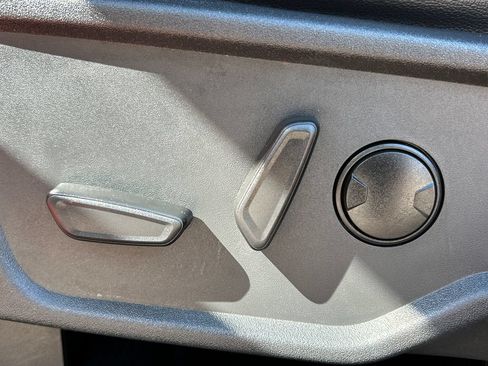 Used 2023 Ford Bronco Wildtrak AWD/4WD image 16