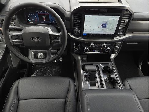 Used 2025 Ford F150 Lariat w/ Equipment Group 501A Mid image 11