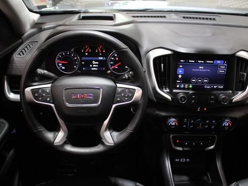 Used 2024 GMC Terrain SLT w/ Tech Package AWD/4WD image 27