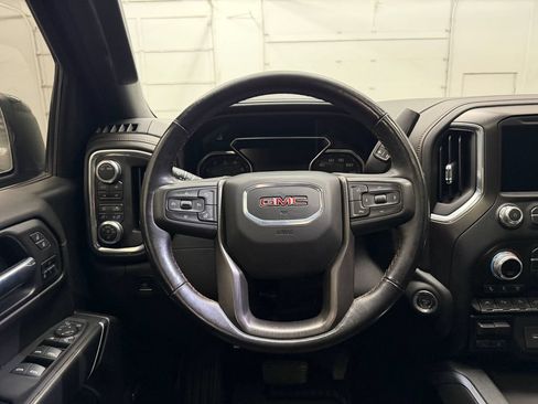 Used 2021 GMC Sierra 1500 AT4 w/ AT4 Premium Package AWD/4WD image 24