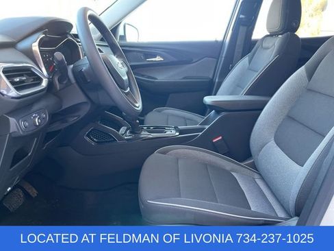Certified 2023 Chevrolet TrailBlazer LT w/ Convenience Package image 18
