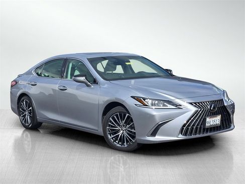 Used 2023 Lexus ES 300h w/ Premium Package image 1