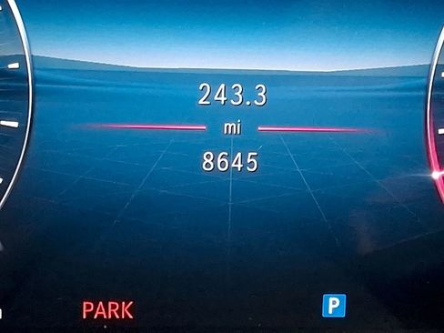 Used 2024 Mercedes-Benz CLE 300 4MATIC Coupe image 20