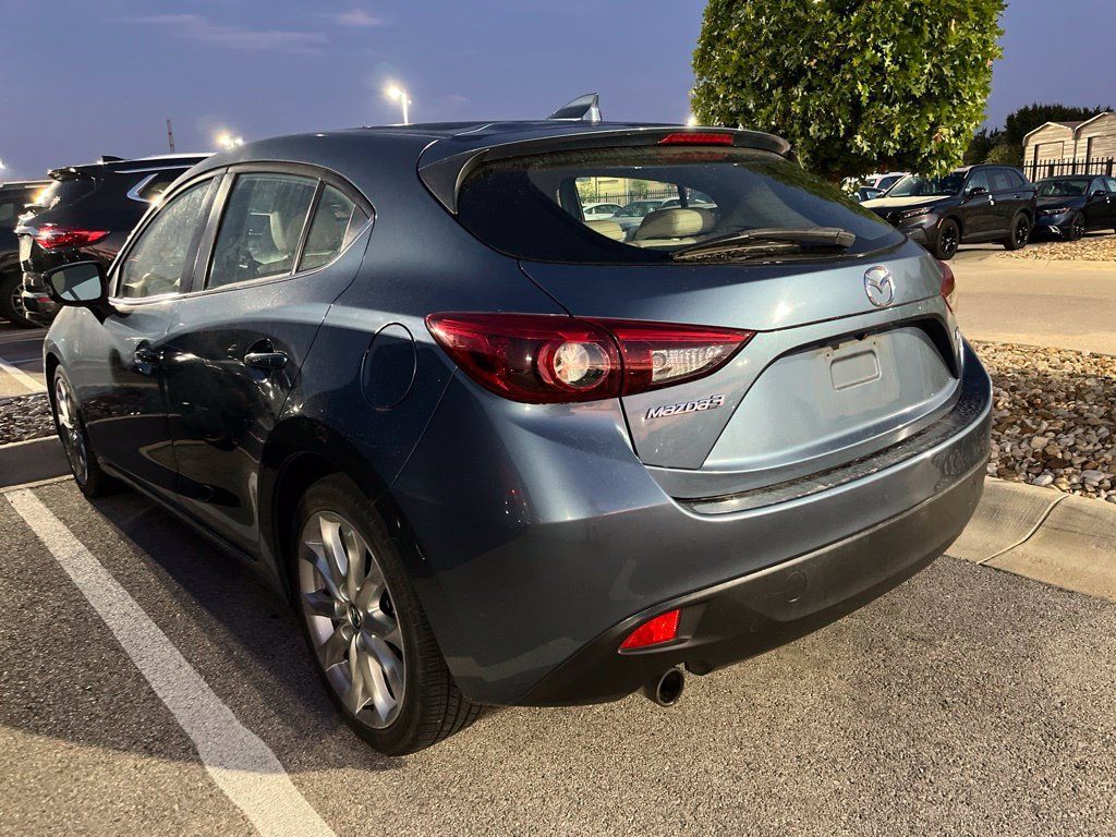 Used 2016 MAZDA MAZDA3 s Grand Touring FWD image 4