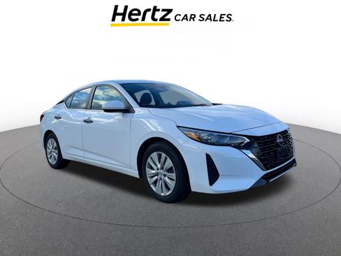 Used 2025 Nissan Sentra S image 1