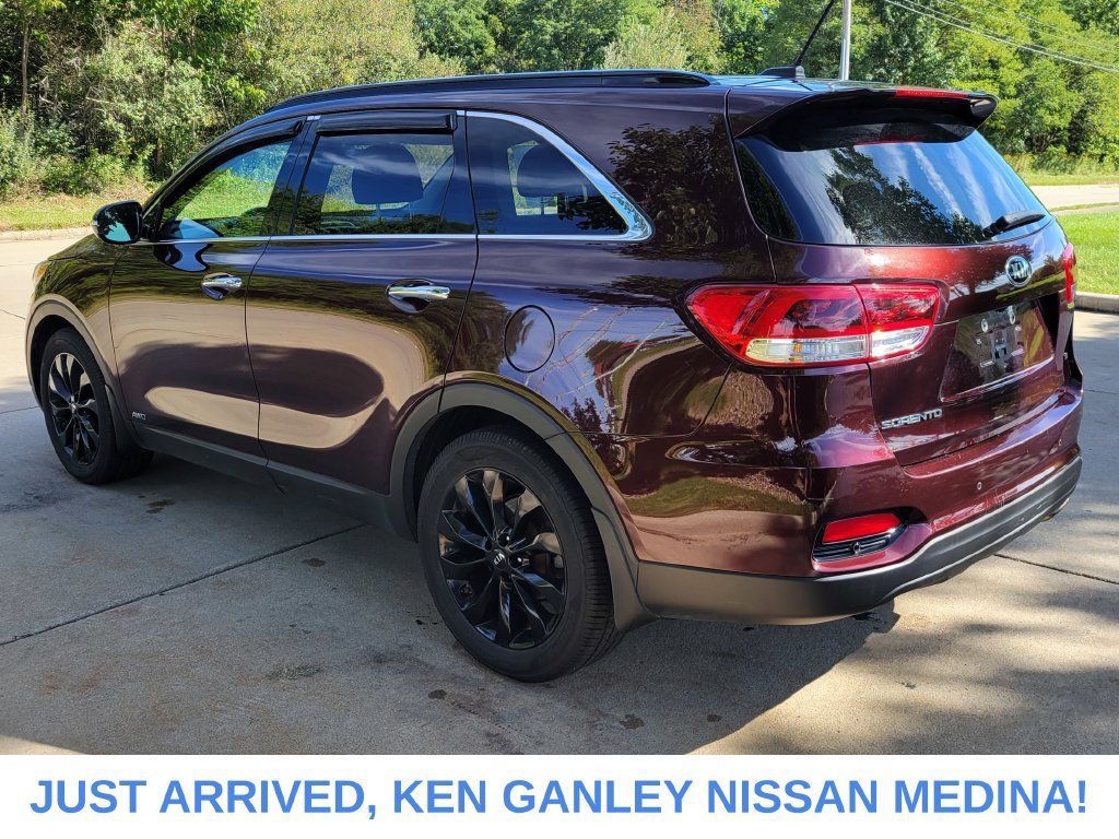 Used 2019 Kia Sorento S AWD/4WD image 5