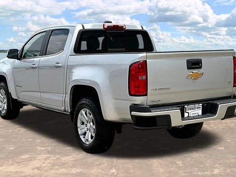 Used 2018 Chevrolet Colorado LT w/ LT Convenience Package RWD image 5