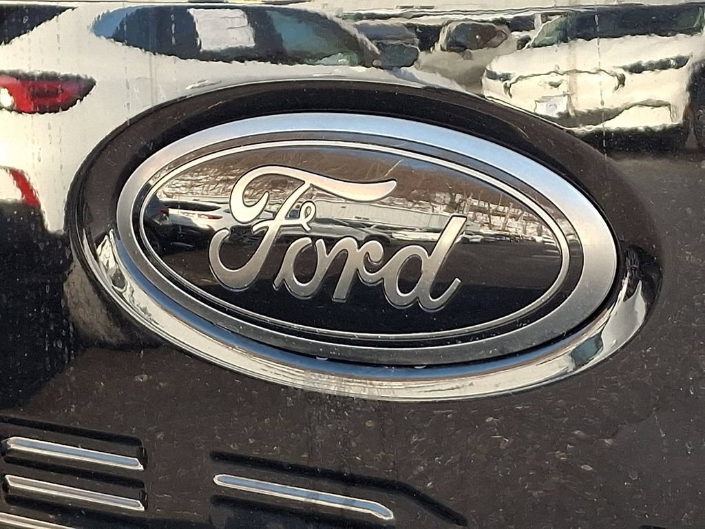 Used 2025 Ford F250 XLT w/ Black Appearance Package AWD/4WD image 29
