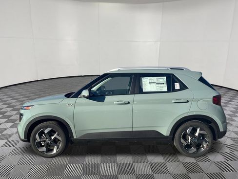 Certified 2026 Hyundai Venue SEL FWD image 13