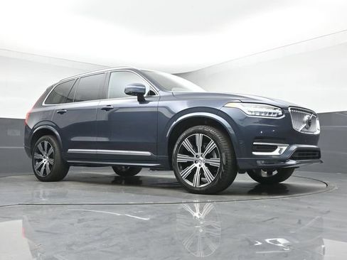Used 2023 Volvo XC90 B6 Ultimate AWD/4WD image 10
