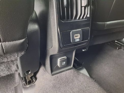 Used 2025 Jeep Compass Trailhawk AWD/4WD image 22