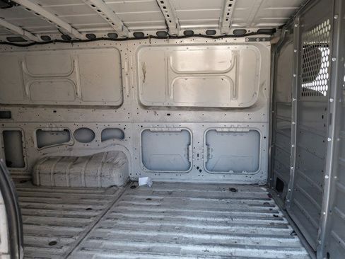 Used 2021 Nissan NV 2500 S RWD image 35