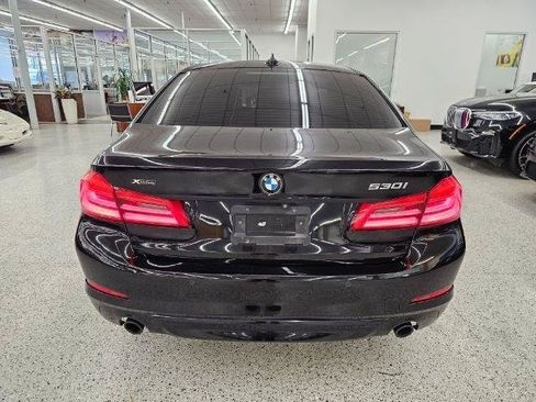 Used 2019 BMW 530i xDrive w/ Convenience Package AWD/4WD image 6