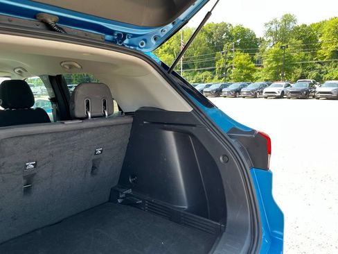 Used 2025 Chevrolet TrailBlazer LT AWD/4WD image 12