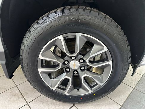 Certified 2023 Chevrolet Silverado 1500 LT image 17