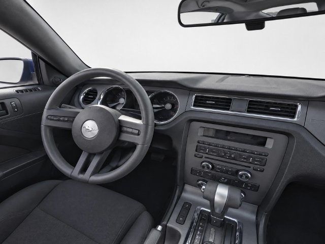 Used 2012 Ford Mustang Coupe RWD image 20