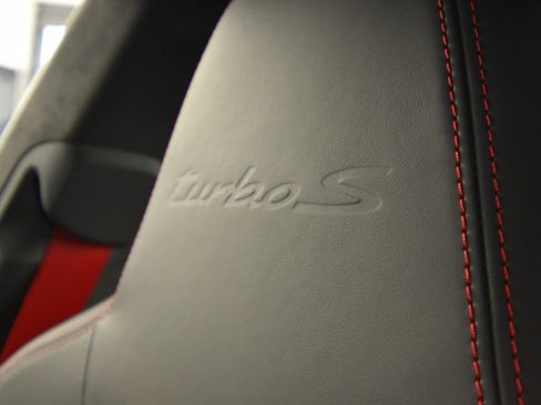 Certified 2022 Porsche 911 Turbo S image 39