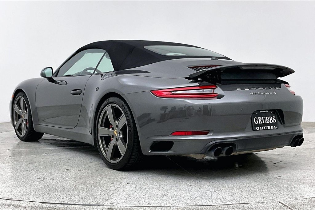 Used 2018 Porsche 911 Carrera S RWD image 15