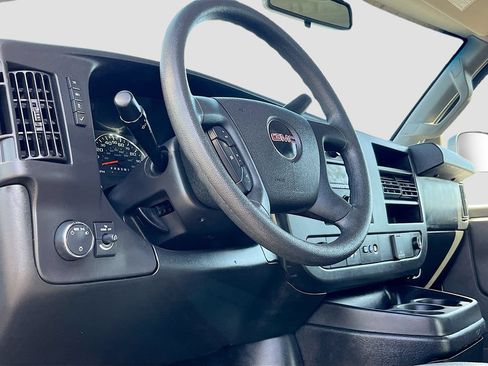 Used 2022 GMC Savana 2500 w/ Driver Convenience Package RWD image 9