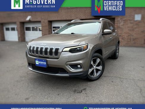 Used 2019 Jeep Cherokee Limited image 1
