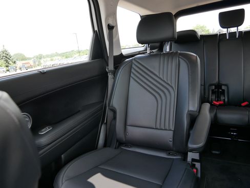 Certified 2026 Hyundai Palisade SEL AWD/4WD image 12