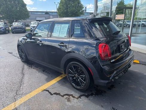 Used 2023 MINI Cooper S w/ Signature Upholstery Package FWD image 4