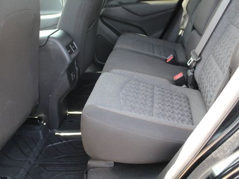 Used 2023 Chevrolet Equinox LT FWD image 5