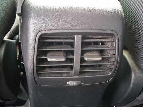 Used 2020 Ford Escape SE Sport image 11