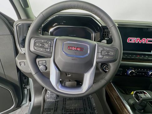 Certified 2025 GMC Sierra 1500 Elevation w/ Elevation Premium Package image 10