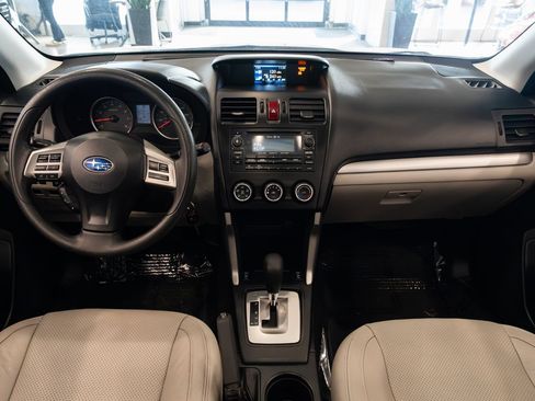 Used 2015 Subaru Forester 2.5i Premium w/ Protection Package #1 AWD/4WD image 9
