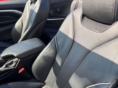 Used 2019 BMW 440i xDrive Convertible image 12