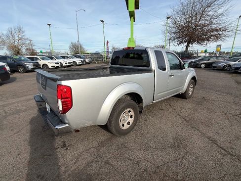 Used 2013 Nissan Frontier S image 3