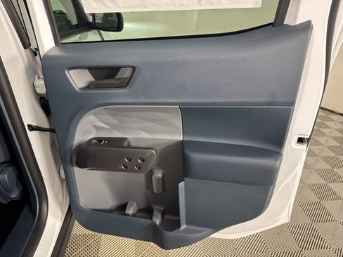 New 2025 Ford Maverick XLT w/ XLT Luxury Package image 27